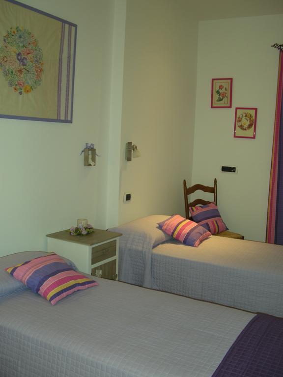 Castignano Bed And Breakfast San Martino חדר תמונה