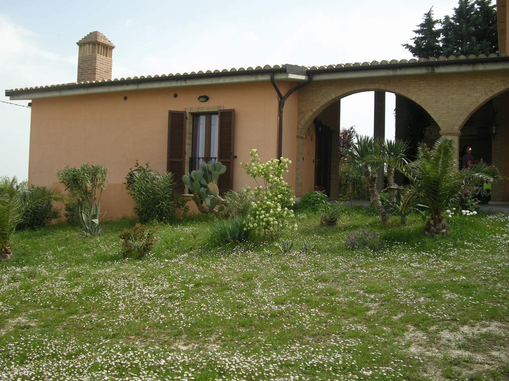 Castignano Bed And Breakfast San Martino מראה חיצוני תמונה